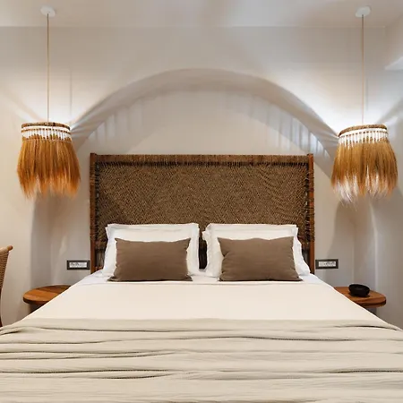Chic Elysium Bliss شقة Naxos City