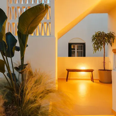 Chic Elysium Bliss Apartamento Naxos City